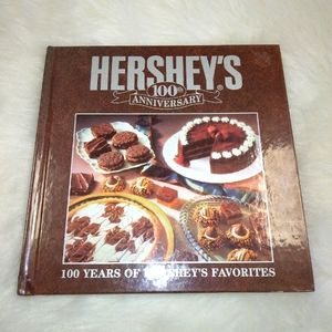 Hershey's 100th Anniversary Cookbook, 100 years of Hershey's favori…